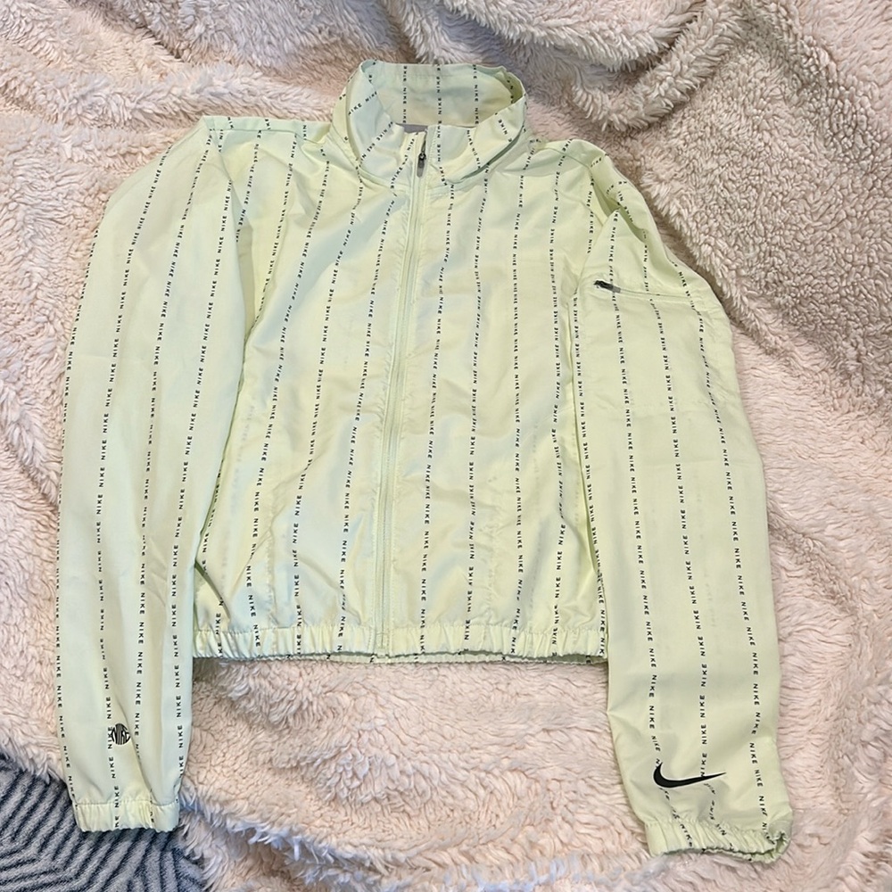Nike lime green running windbreaker